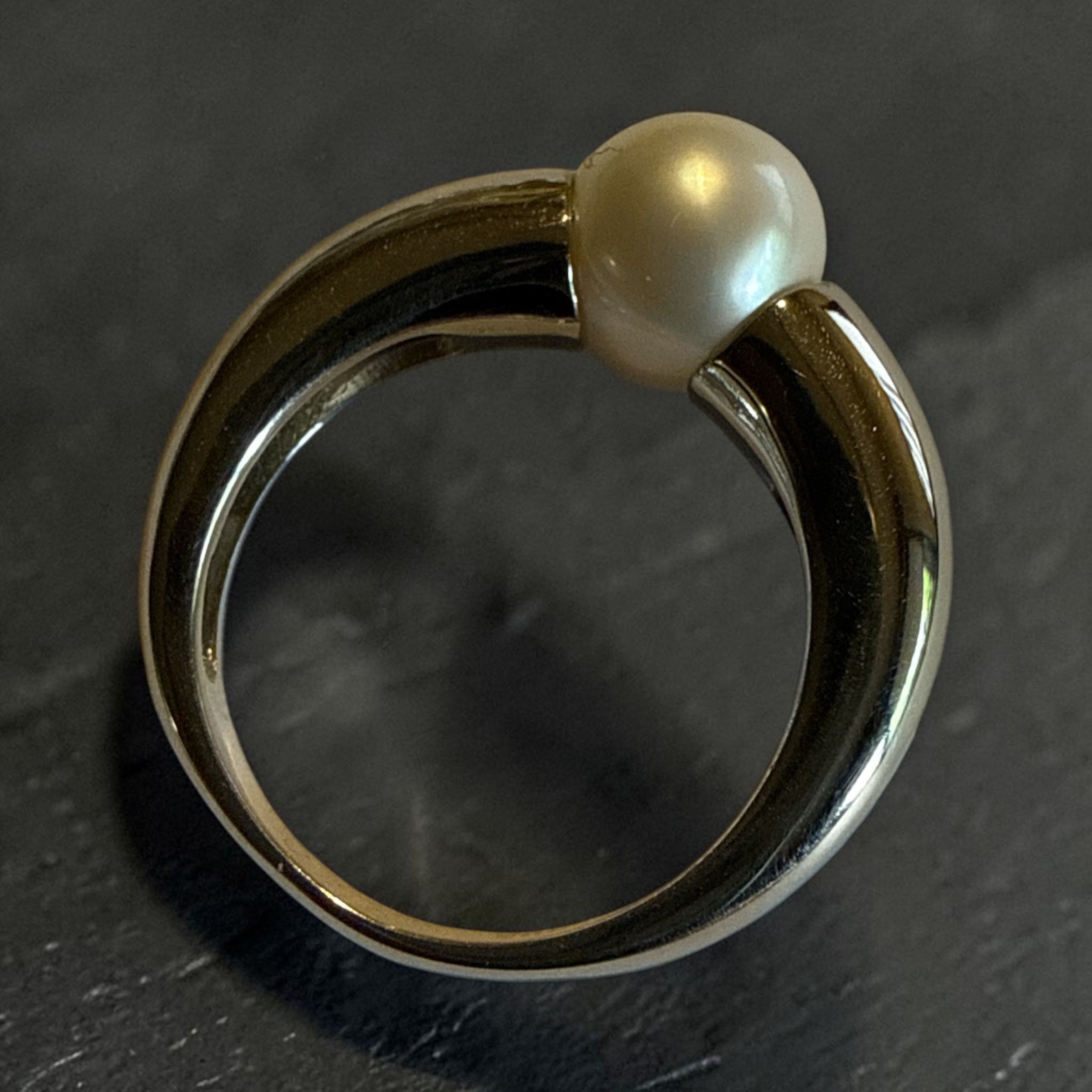 Sterling Silver Pearl Ring